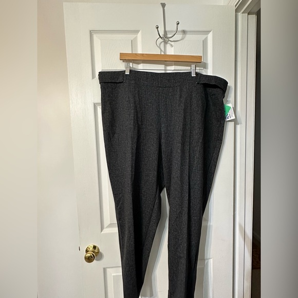 Brand 89th + Madison Dress pants - Picture 2 of 3